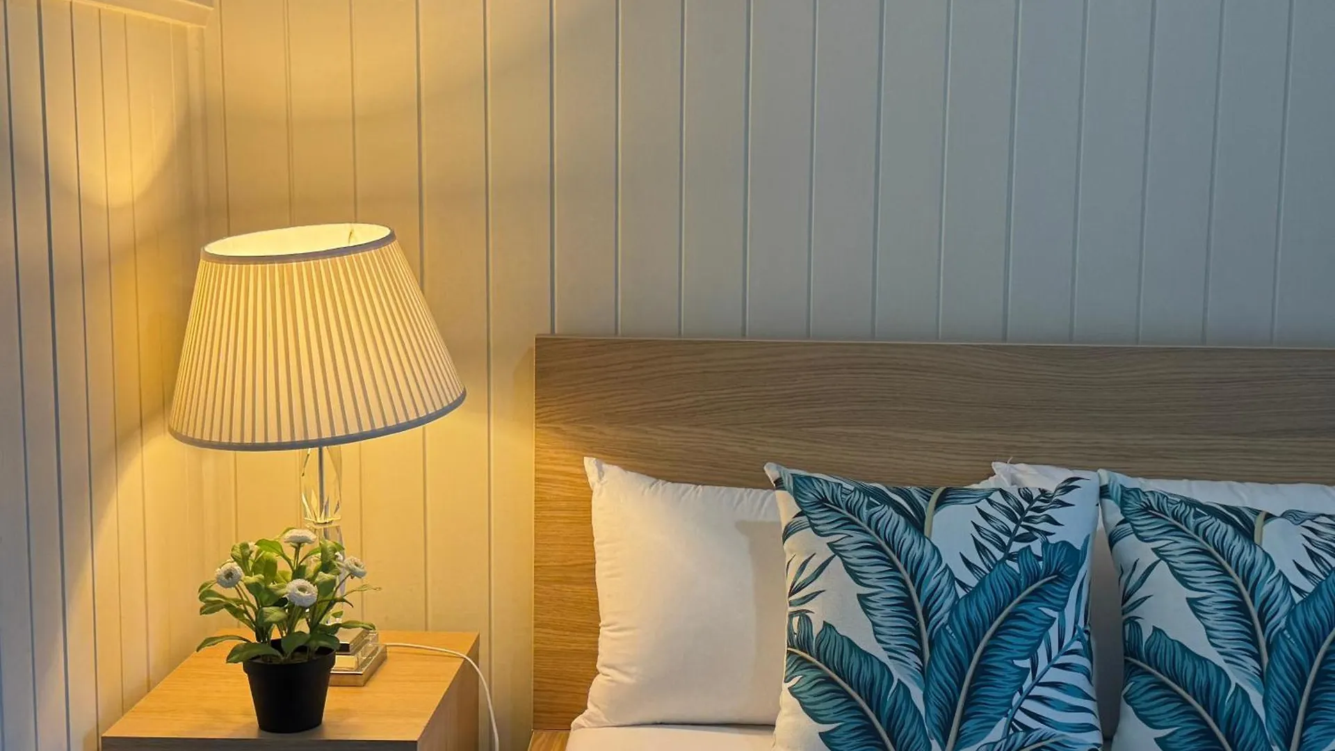 Stylish & Bright 3-Bdrs Family In Holland Park West Apartment Brisbane 0*,